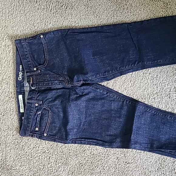 Gap Skinny 30×30 - Picture 3 of 7